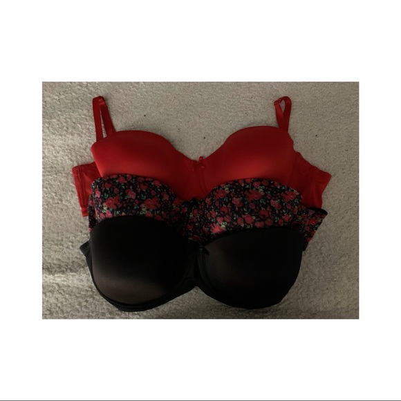 42DD Bra Bundle - Picture 2 of 4